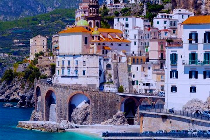Luna, 30 — Escort in Vodo, Italy