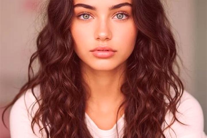 Luna, 31, a brunette grey-eyed mediterranean companion based in Hattstedtermarsch. Offering Prostate Massage, Erotic Massage, Party Girl, BDSM. Available for...