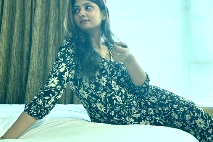 Luna, 31 — Escort in Aluva, India