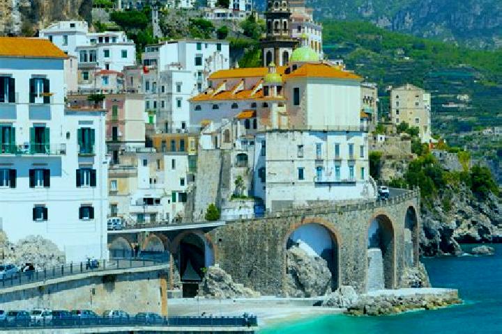 Luna, 31 — Escort in Bonea, Italy