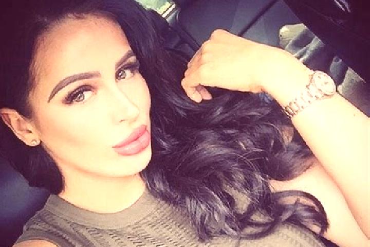 Luna, 31 — Escort in Castanet-Tolosan, France