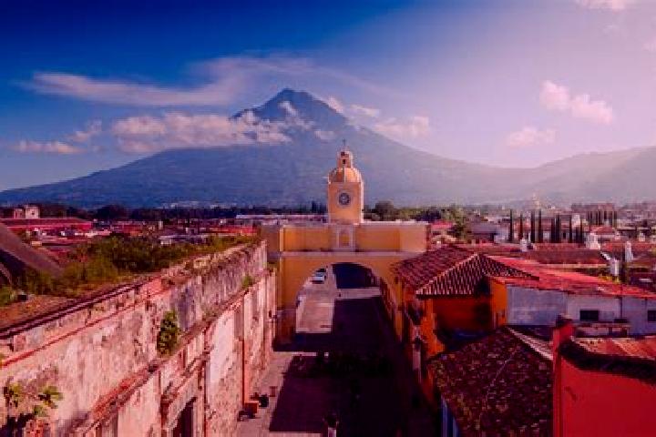 Luna, 31 — Escort in Ciudad Vieja, Guatemala