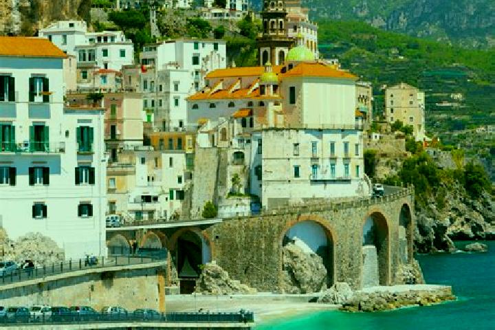 Luna, 31 — Escort in Gavasseto, Italy