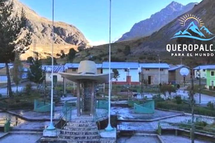 Luna, 31 — Escort in Queropalca, Peru