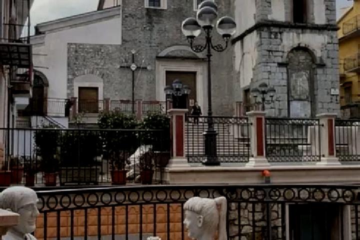 Luna, 31 — Escort in Sant Angelo le Fratte, Italy