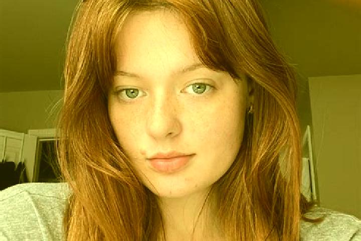 Luna, 32, a auburn amber-eyed mixed companion based in Jahliar. Offering Erotic Massage, A-Level, Striptease, Couples, BDSM. Available for incall and outcall...