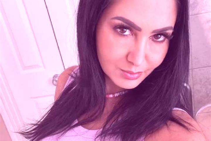 Luna, 32, a black brown-eyed mixed companion based in Veendam. Offering OWO, Deep French Kissing, A-Level. Available for incall and outcall, day and evening ...
