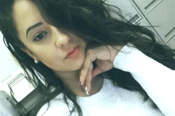 Luna, 32, a black grey-eyed latina companion based in Sainte-Severe-sur-Indre. Offering Travel Companion, Couples, Fetish, Girlfriend Experience. Available f...