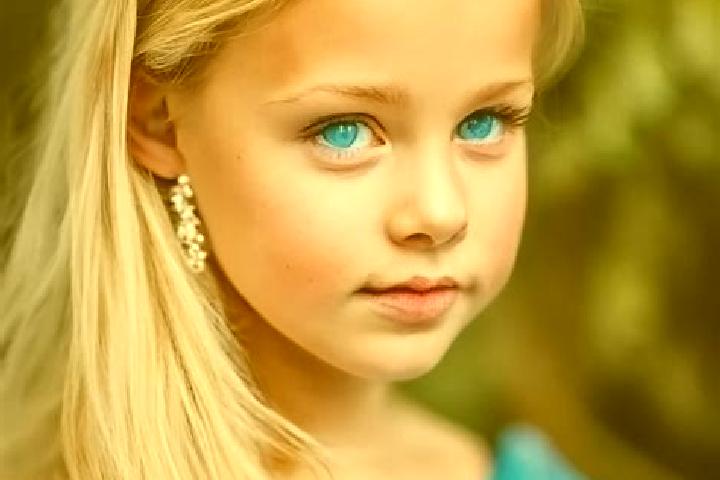Luna, 32, a blonde blue-eyed mixed companion based in Pentecoste. Offering Fetish, Overnight, Domination, 69. Available for incall and outcall, overnight boo...