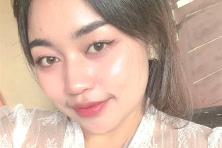 Luna, 32 — Escort in Bongancina Kaja, Indonesia
