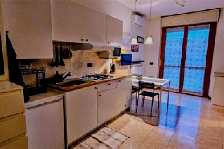 Luna, 32 — Escort in Garbagnate Milanese, Italy
