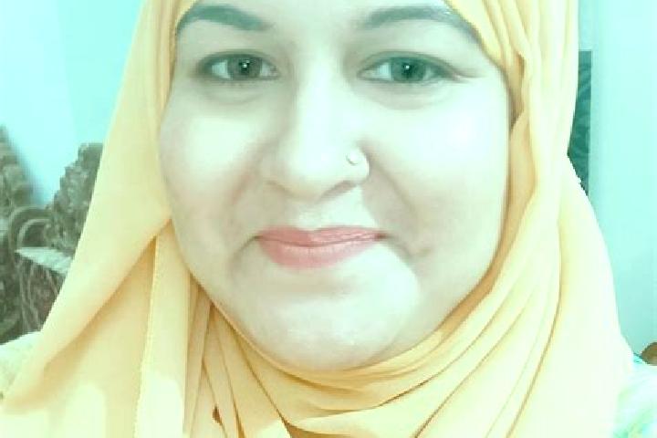 Luna, 32 — Escort in Matuail, Bangladesh