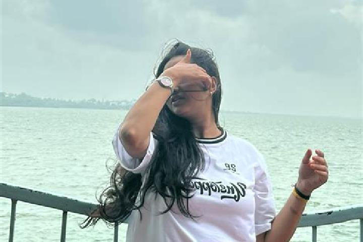 Luna, 32 — Escort in Rewa, India