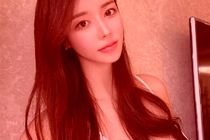 Luna, 32 — Escort in Suozhen, China