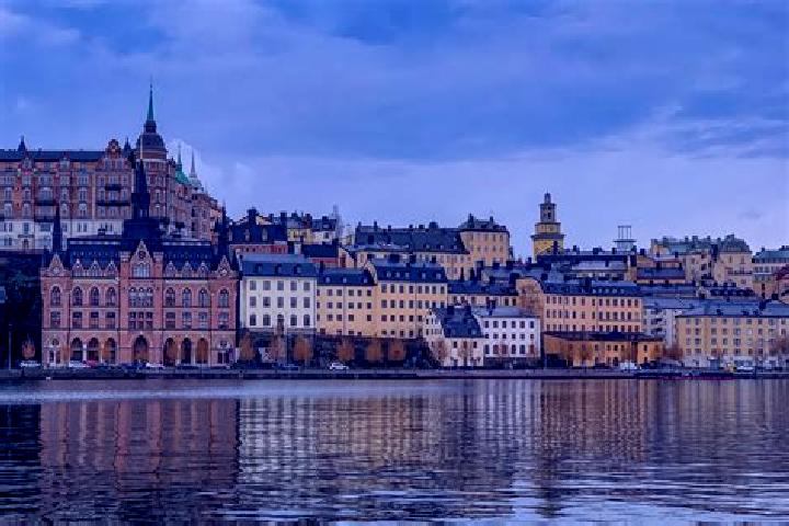 Luna, 32 — Escort in Uddeholm, Sweden