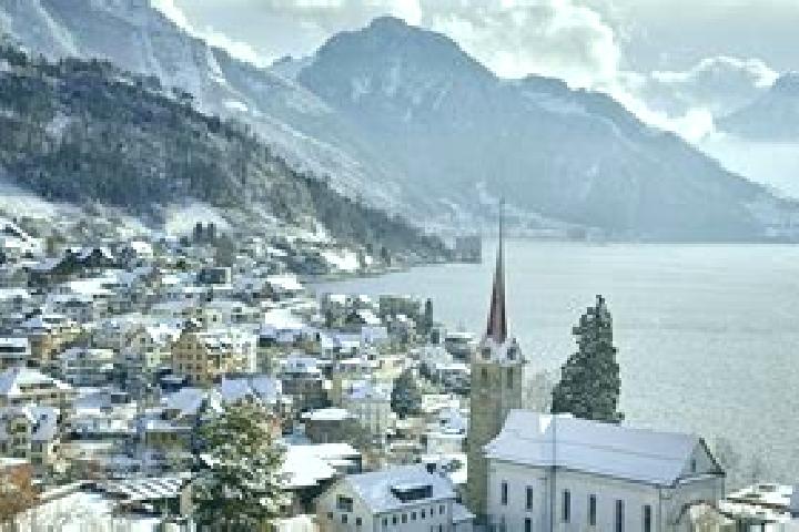 Luna, 32 — Escort in Weggis, Switzerland
