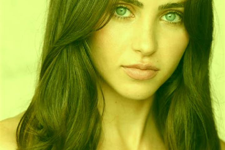Luna, 33, a auburn brown-eyed asian companion based in Voynegovtsi. Offering Overnight, CIM, Striptease. Available for incall and outcall, day and evening da...