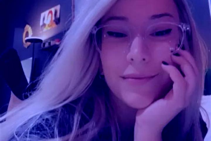 Luna, 33, a blonde grey-eyed asian companion based in Wintringham. Offering Fetish, Roleplay, Dinner Date. Available for incall and outcall, overnight bookin...