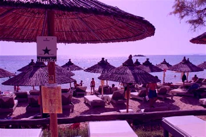 Luna, 33, a blonde grey-eyed ebony companion based in Nesoddtangen. Offering A-Level, Travel Companion, Erotic Massage, 69, Party Girl. Available for incall ...