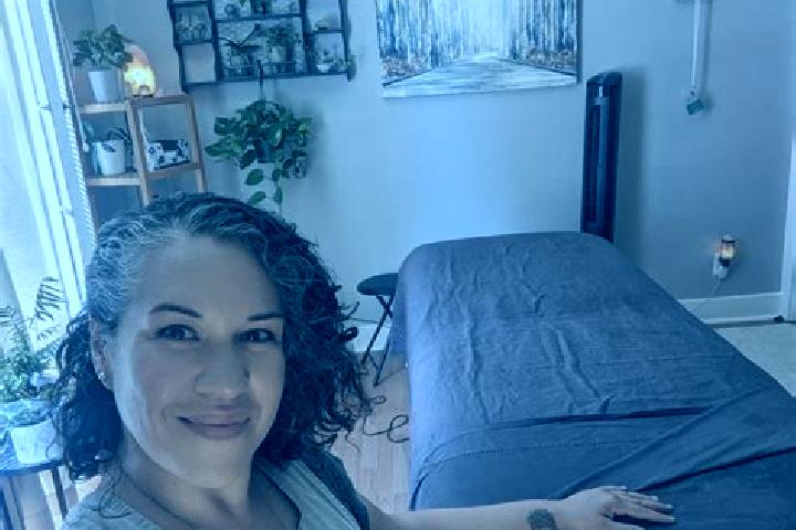 Luna, 33, a brunette grey-eyed mixed companion based in Lecompton. Offering Tantra, A-Level, Massage. Available for incall and outcall, overnight bookings av...