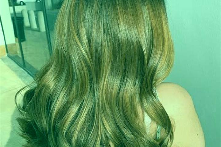 Luna, 33, a chestnut brown-eyed slavic companion based in Aylestone. Offering GFE, Girlfriend Experience, Striptease, Domination. Available for incall and ou...
