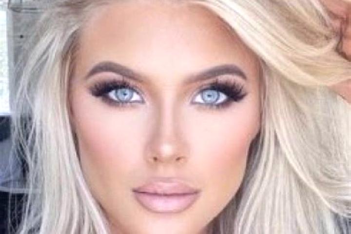 Luna, 33, a platinum blonde green-eyed slavic companion based in Brezovica. Offering Prostate Massage, Girlfriend Experience, OWO, Travel Companion. Availabl...