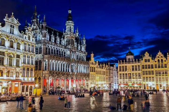 Luna, 33 — Escort in Farciennes, Belgium