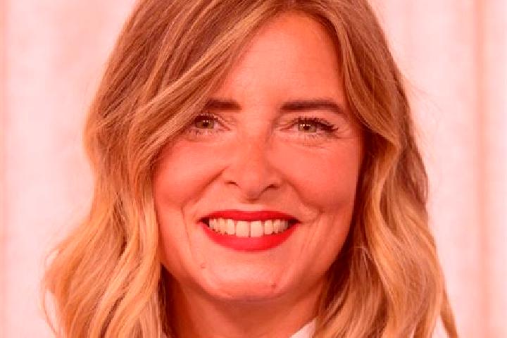 Luna, 33 — Escort in Farnworth, United Kingdom