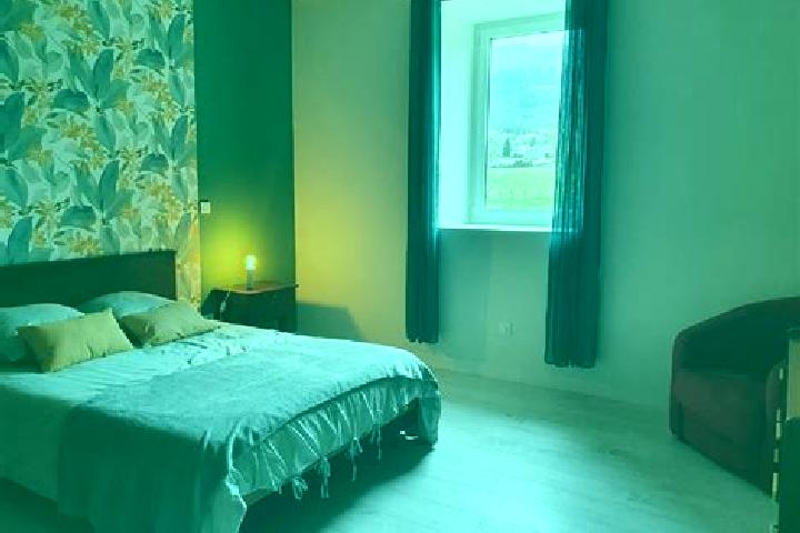 Luna, 33 — Escort in Jujurieux, France
