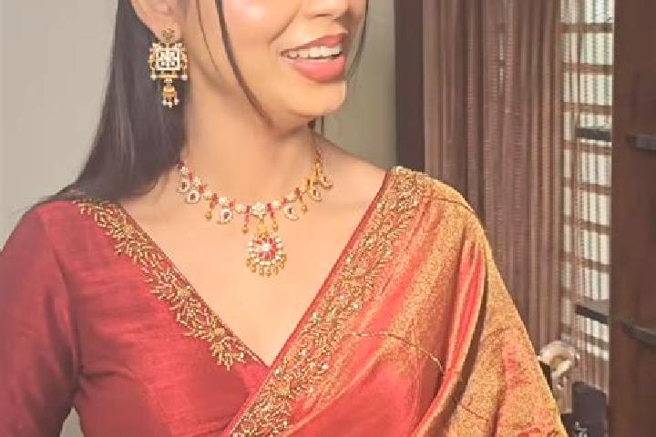 Luna, 33 — Escort in Kharod, India