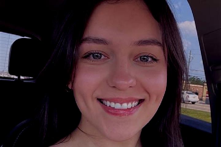 Luna, 33 — Escort in Purvis, United States