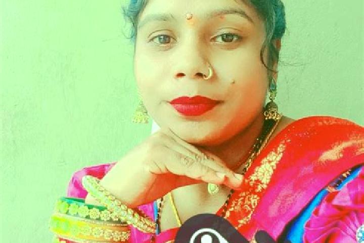 Luna, 33 — Escort in Tamgaon, India