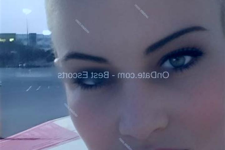 Luna, 34 — Escort in Bichigi, Romania