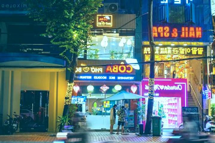 Luna, 34 — Escort in Hai Chau, Vietnam