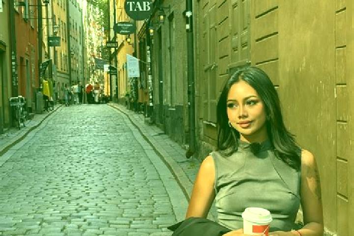 Luna, 34 — Escort in Oskarstroem, Sweden