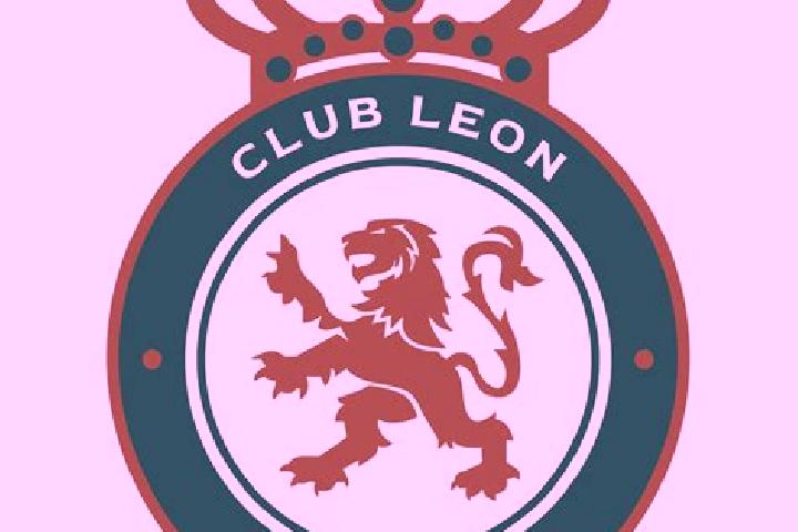 Luna, 34 — Escort in Saint Leon, United States