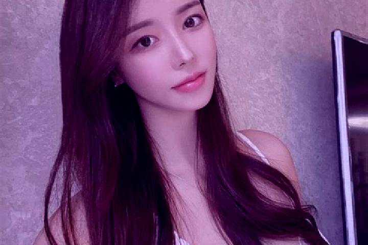 Luna, 34 — Escort in Xingfulu, China