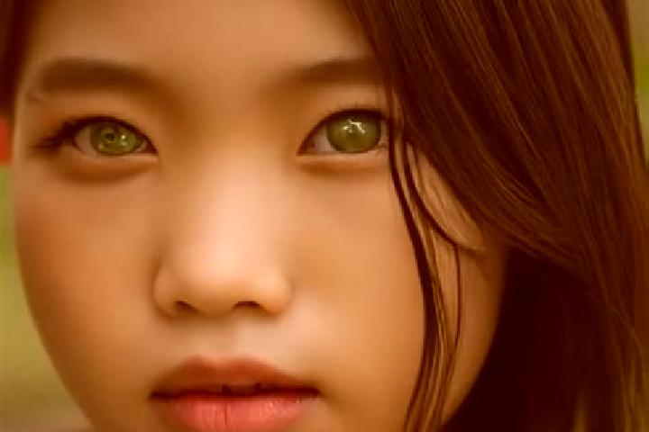 Luna, 35, a black green-eyed asian companion based in San Giorgio Albanese. Offering 69, Striptease, Roleplay. Available for incall and outcall, overnight bo...