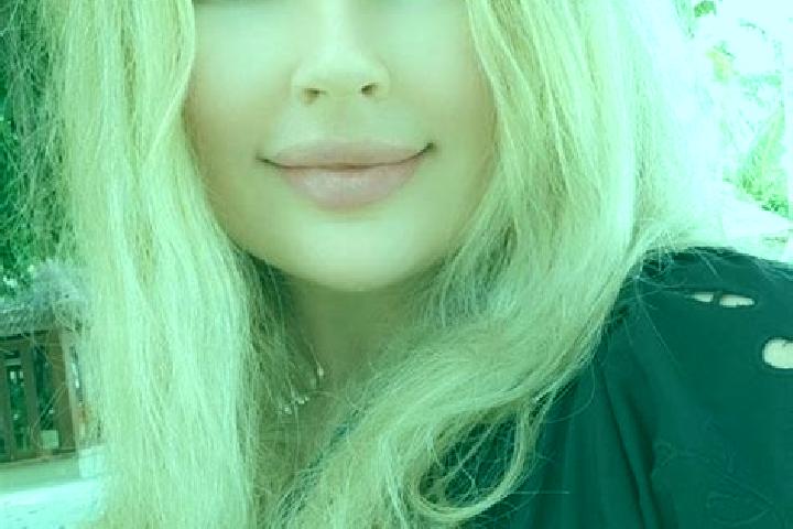 Luna, 35, a blonde dark-eyed mixed companion based in Marzling. Offering Dinner Date, BDSM, GFE, Tantra, Duos. Available for incall and outcall, day and even...