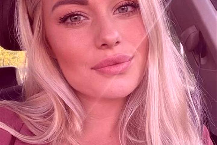 Luna, 35, a blonde hazel-eyed middle eastern companion based in Rincon. Offering Girlfriend Experience, Massage, Tantra, Overnight. Available for incall and ...