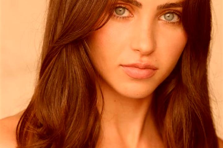 Luna, 35, a brunette brown-eyed mediterranean companion based in Leonarisso. Offering CIM, Prostate Massage, Domination, Massage. Available for incall and ou...