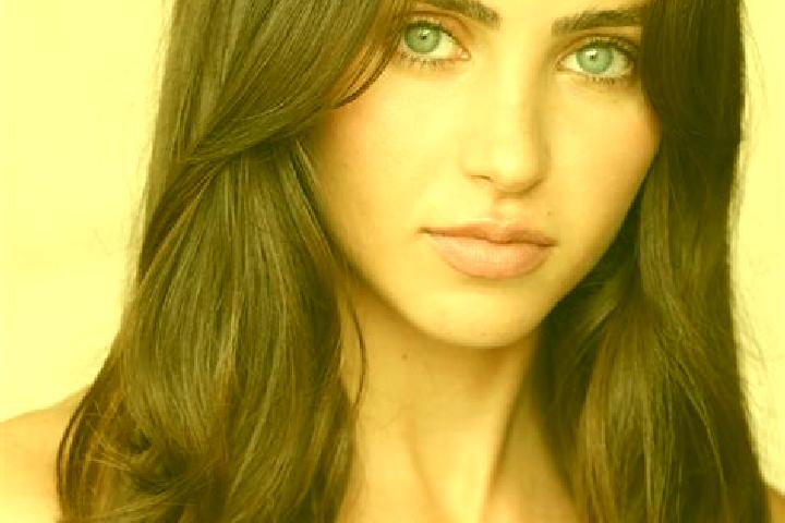 Luna, 35, a brunette dark-eyed caucasian companion based in Etayo. Offering Prostate Massage, Tantra, 69. Available for incall and outcall, overnight booking...