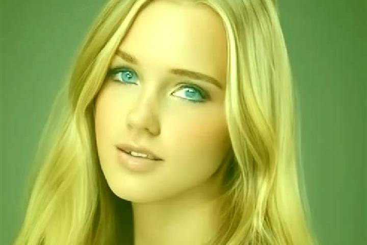 Luna, 35, a dark blonde dark-eyed mediterranean companion based in Schlagsdorf. Offering Overnight, Erotic Massage, GFE, Dinner Date. Available for incall an...