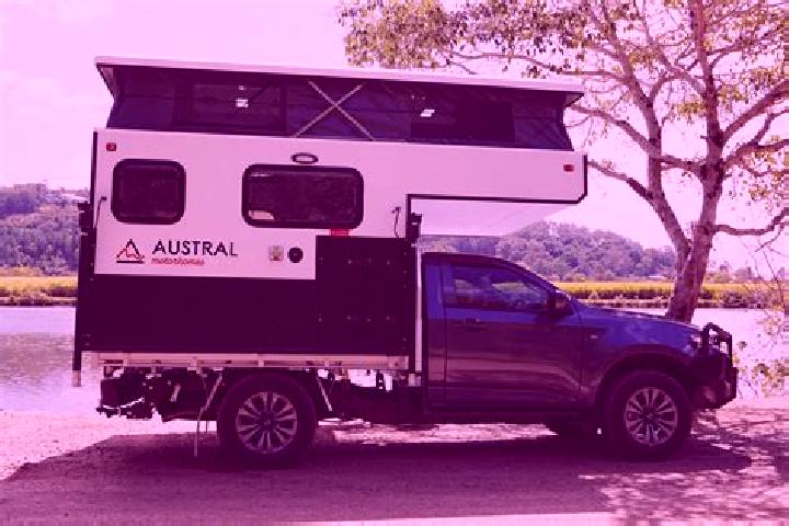 Luna, 35 — Escort in Austral, Australia