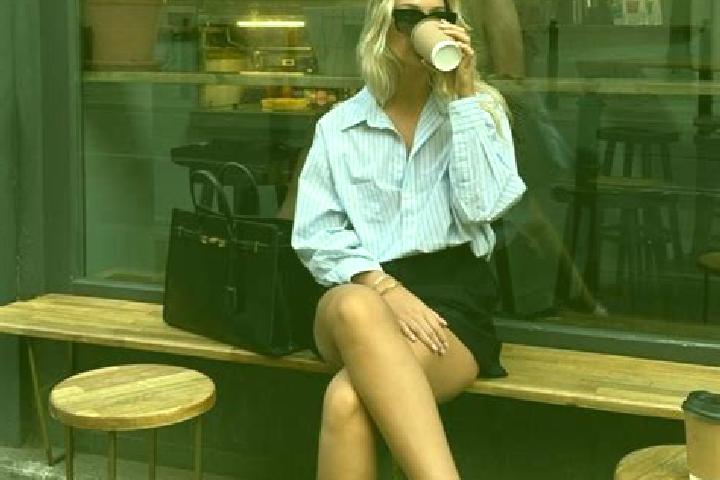 Luna, 35 — Escort in Cogles, France
