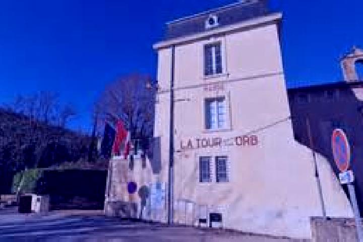Luna, 35 — Escort in La Tour-sur-Orb, France