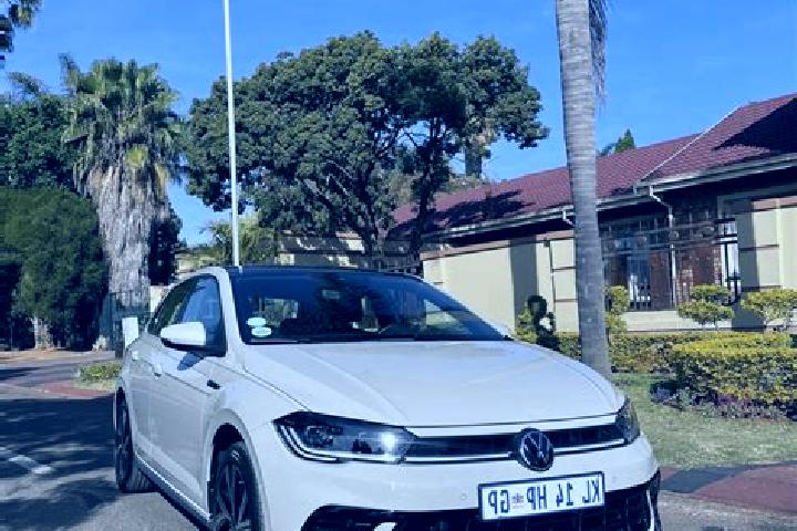 Luna, 35 — Escort in Lady Grey, South Africa