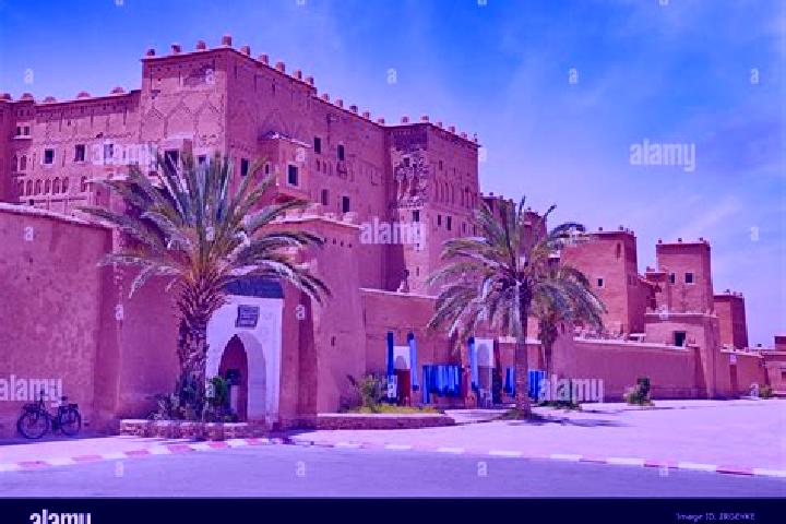 Luna, 35 — Escort in Taourirt, Morocco