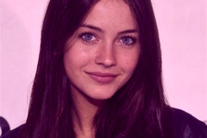 Luna, 36, a brunette blue-eyed latina companion based in Jaworzyna Slaska. Offering Deep French Kissing, GFE, Erotic Massage. Available for incall and outcal...