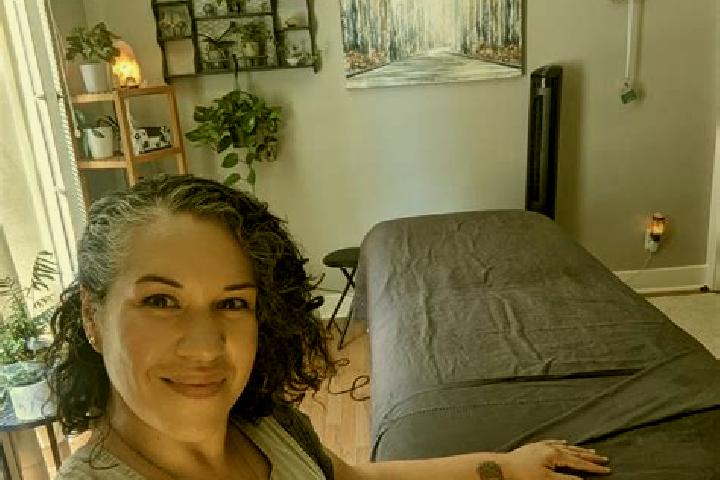 Luna, 36, a chestnut grey-eyed ebony companion based in East Chevington. Offering Prostate Massage, A-Level, Dinner Date. Available for incall and outcall, o...